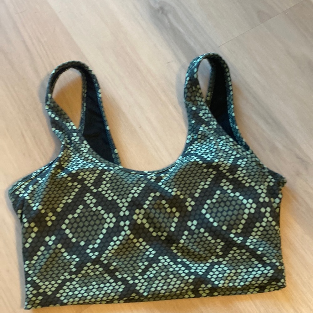 Balance Athletica Ascend Top Viper M